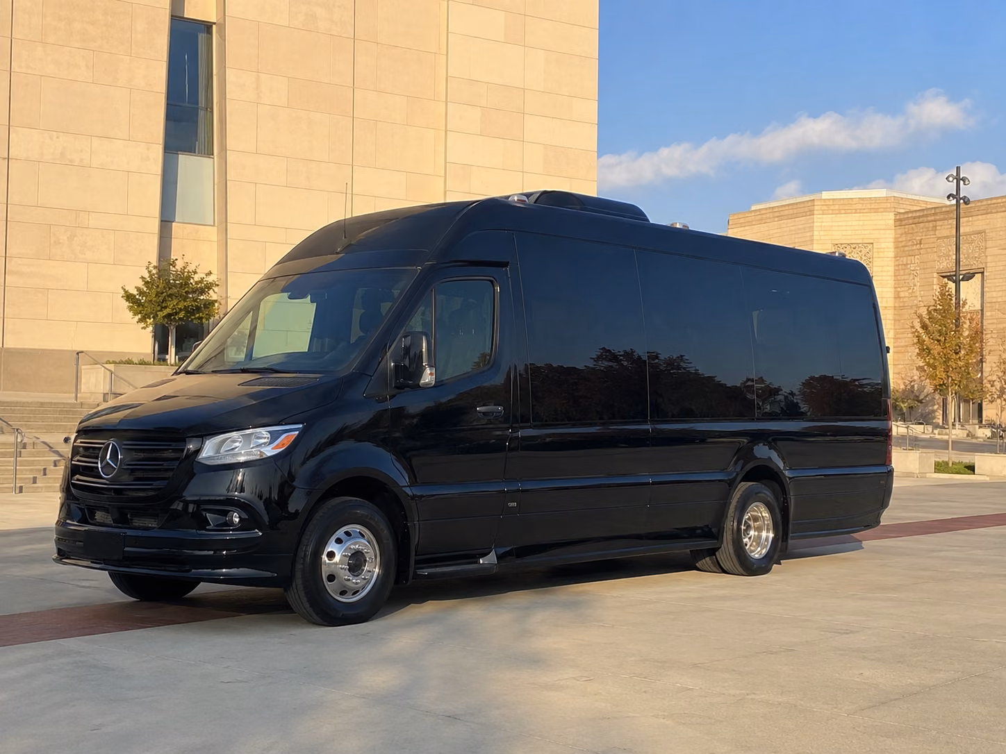 book group transportation for your next airport transfer 2