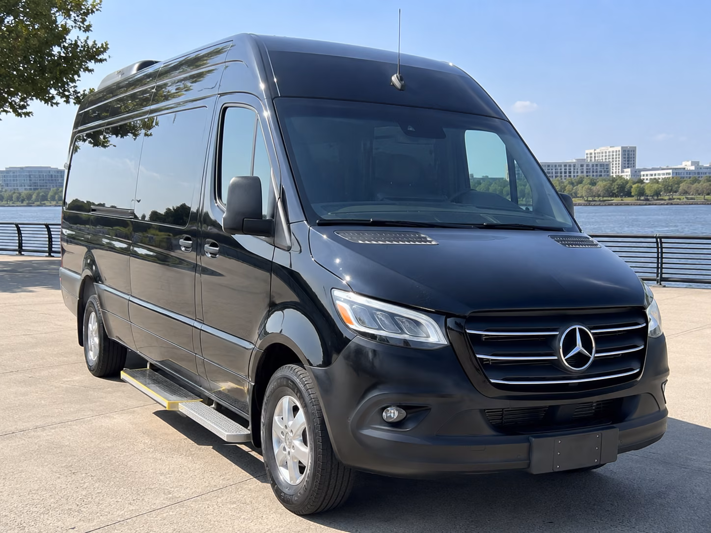 book group transportation for your next bachelor or bachelorette party 2