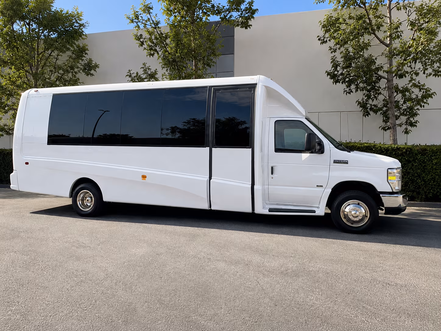 book group transportation for your next convention or trade show 3