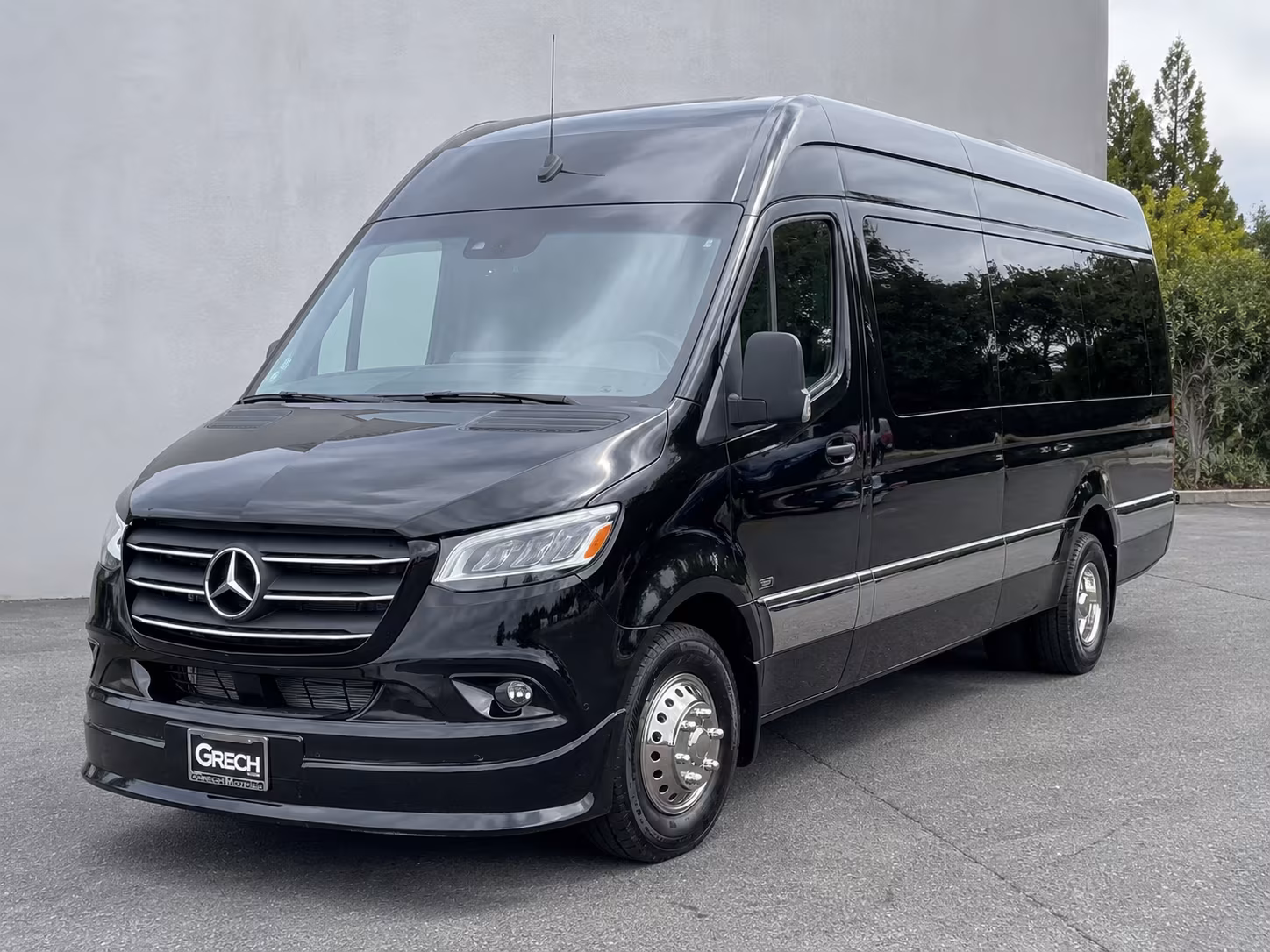 book group transportation for your next corporate event 4