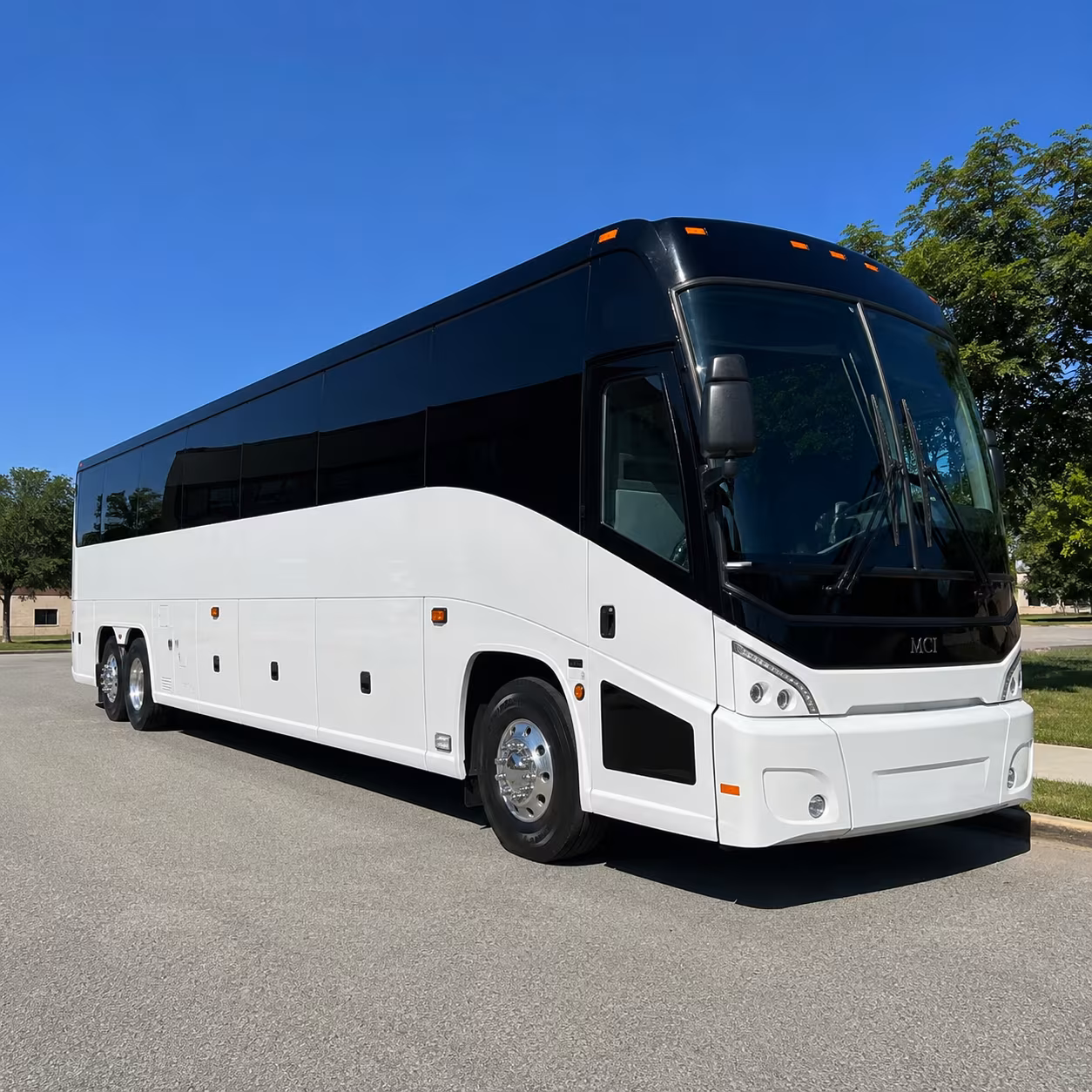 mission 40 passenger charter bus