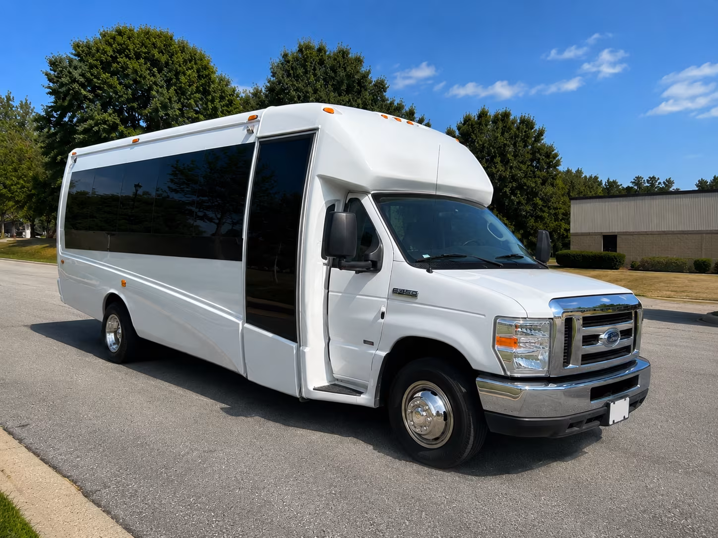 why rent using missionminibuscompany com